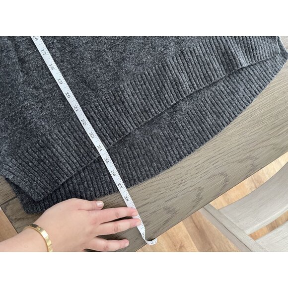 EUC Old Navy Womens Gray Cowl Neck Sweater L Acrylic/Nylon/Spandex Blend - Picture 6 of 6